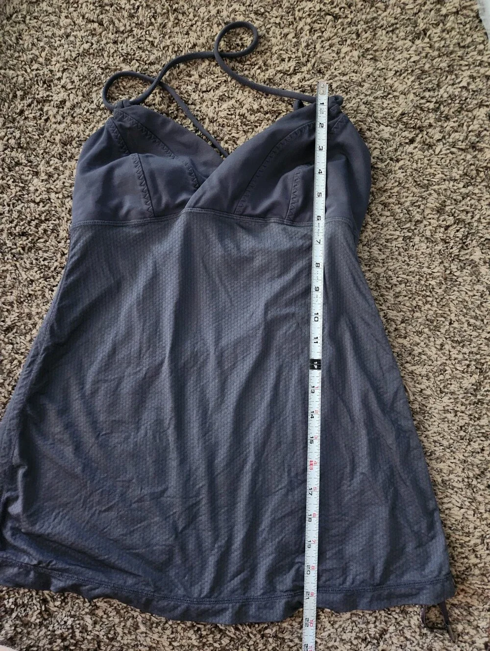 Lululemon Integrity Hot Tank Size 8